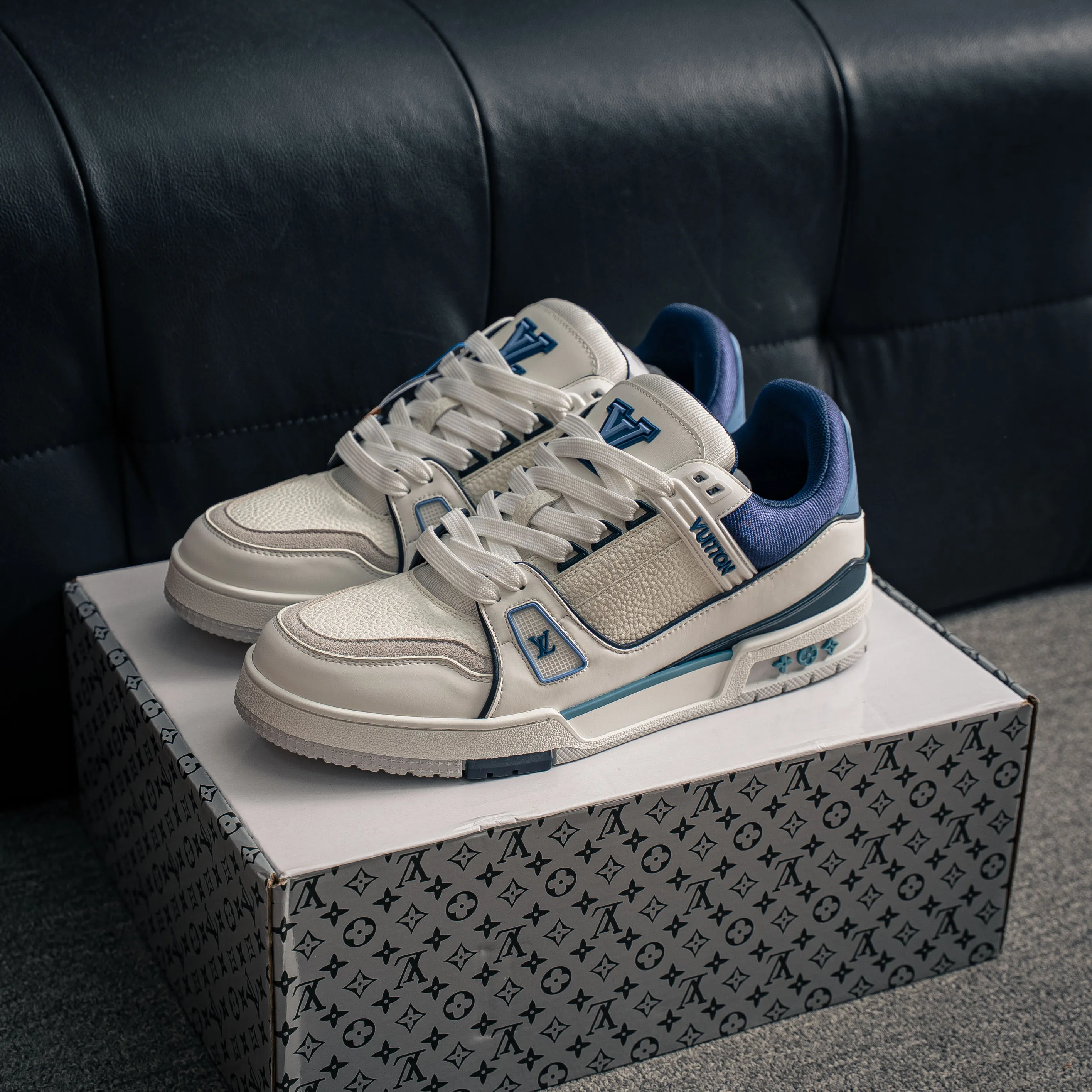 【L 2 】 Premium LV Classic New Arrival ✦ 1:1 ， ， ✦ Cowhide Leather Shoes ， LOGO ✦ + ，